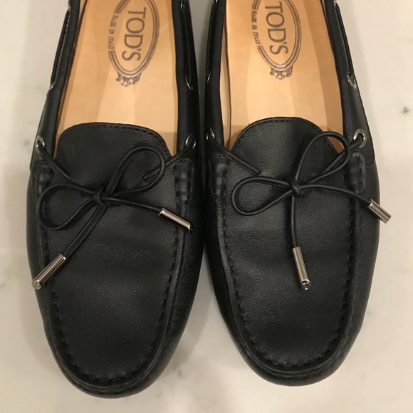 Tod's City Gommini Black Leather Driving Shoes - Picture 4 of 4